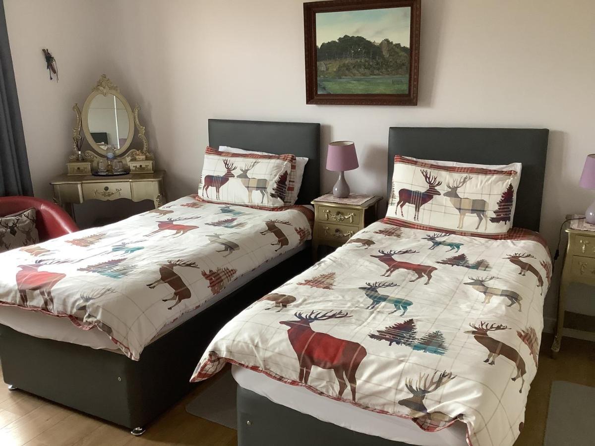 Doura Lodge 因弗内斯 外观 照片