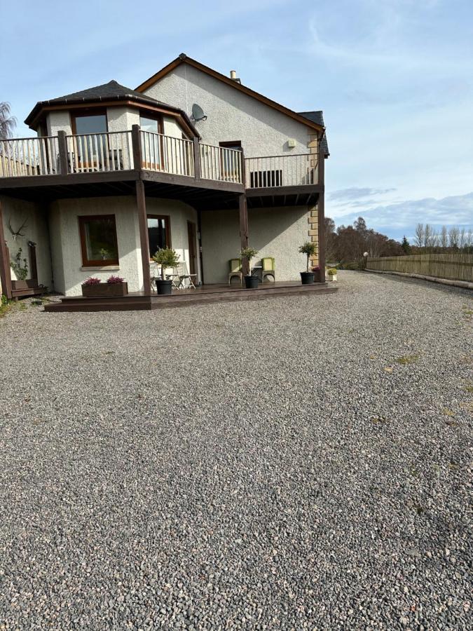 Doura Lodge 因弗内斯 外观 照片