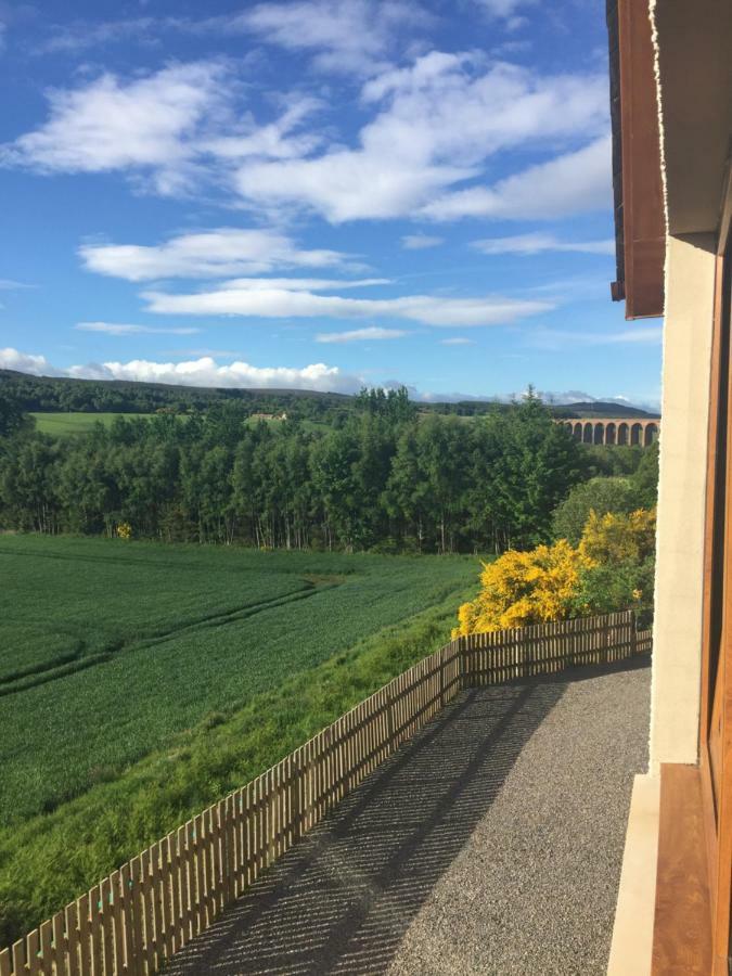 Doura Lodge 因弗内斯 外观 照片