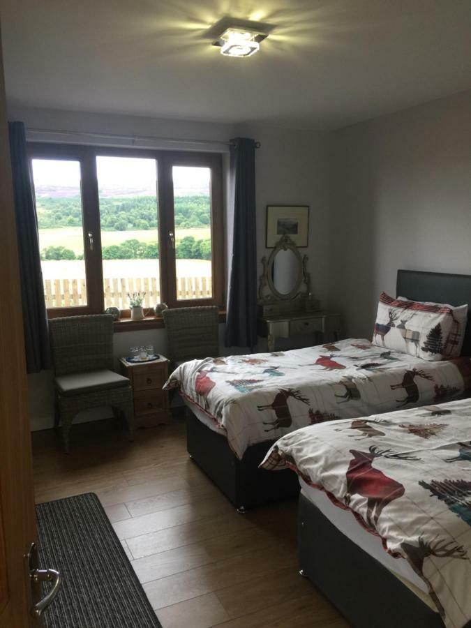 Doura Lodge 因弗内斯 外观 照片